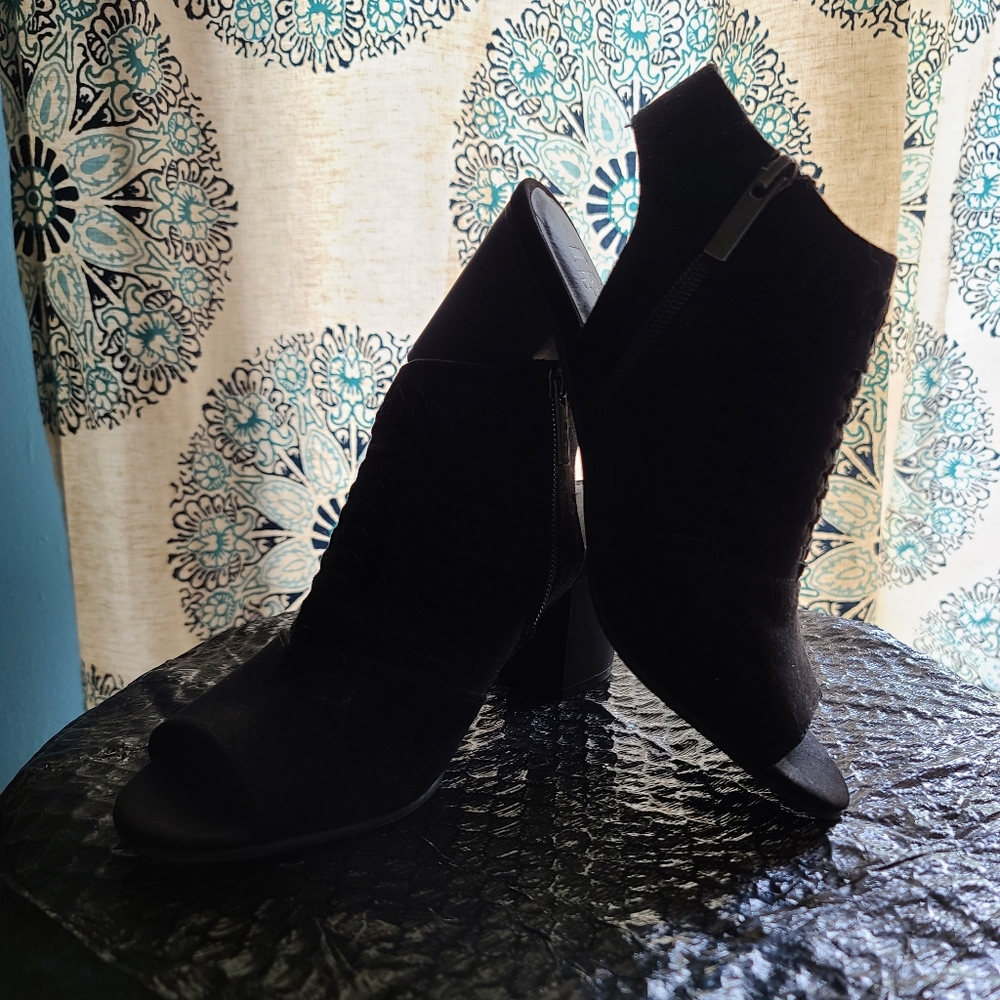 Black Booties